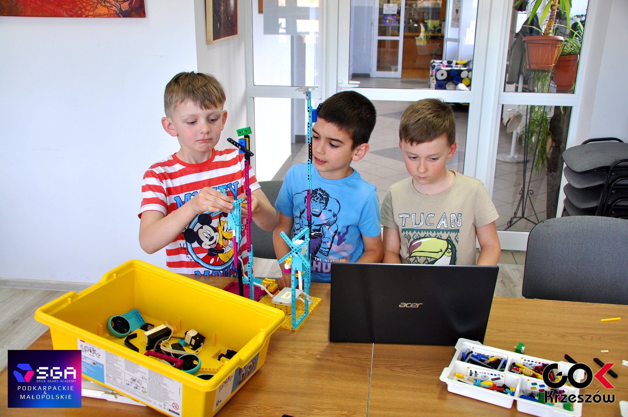 Robotyka LEGO z elementami programowania – relacja z zajęć